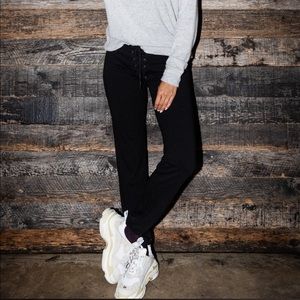 Lace up black sweatpants - fits like XS